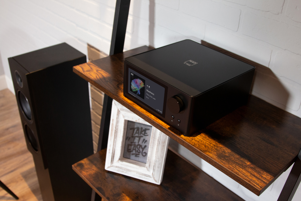 NAD C 700 | BluOS Streaming Amplifier
